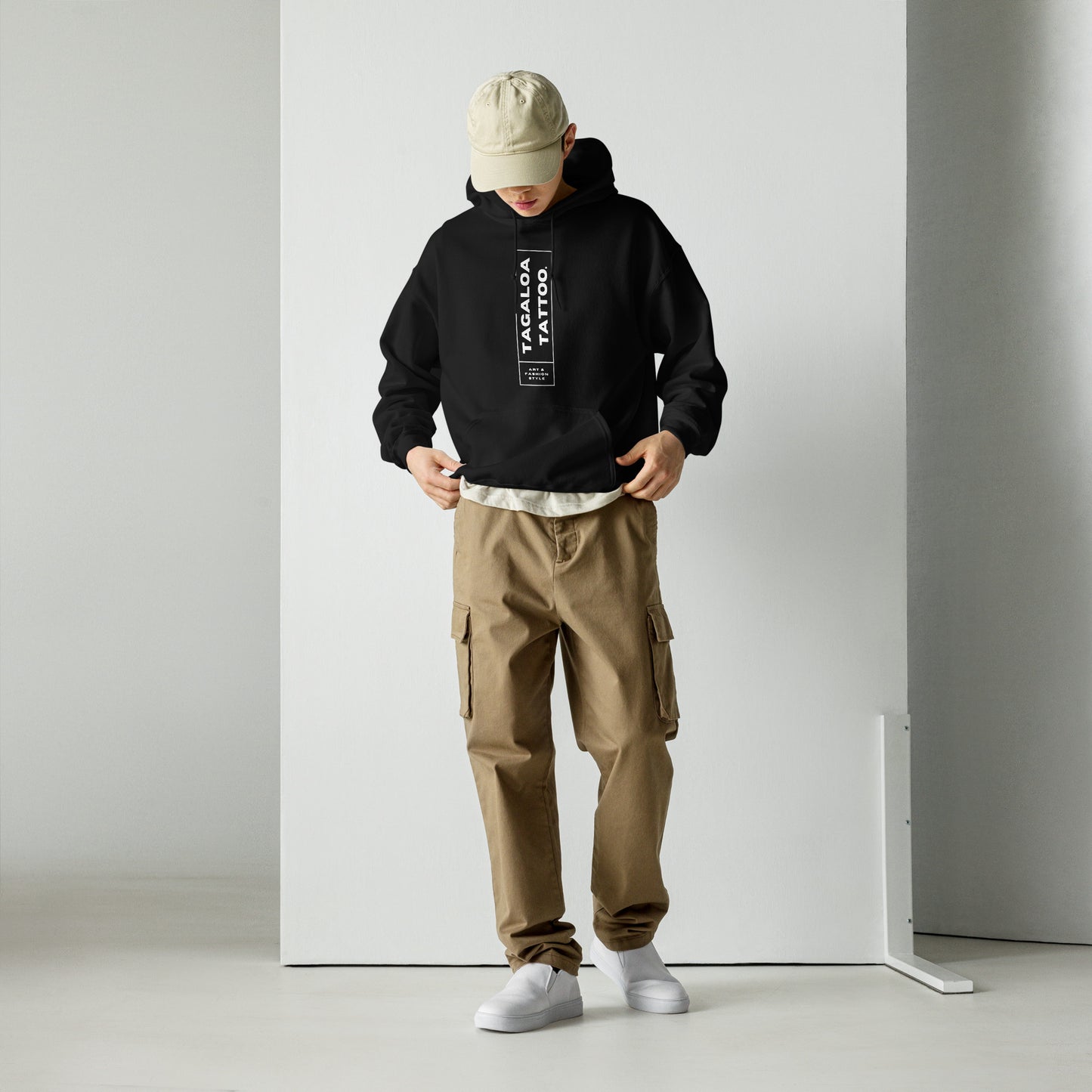 Eye-catching White Framed black Hoodie